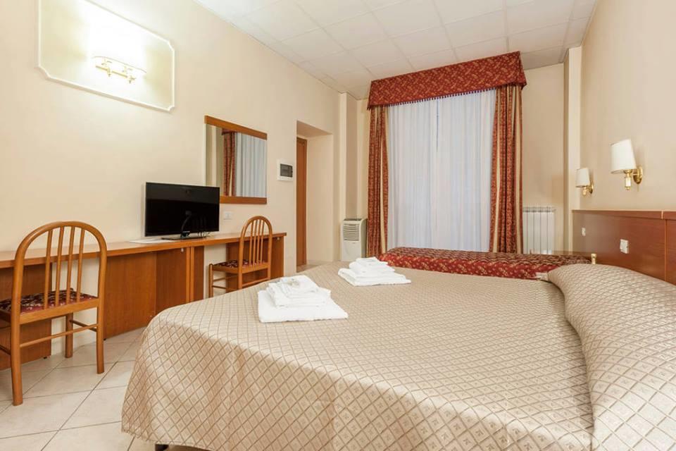 A Casa Di Mei Рим Экстерьер фото