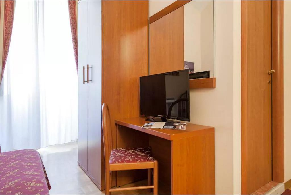 A Casa Di Mei Рим Экстерьер фото